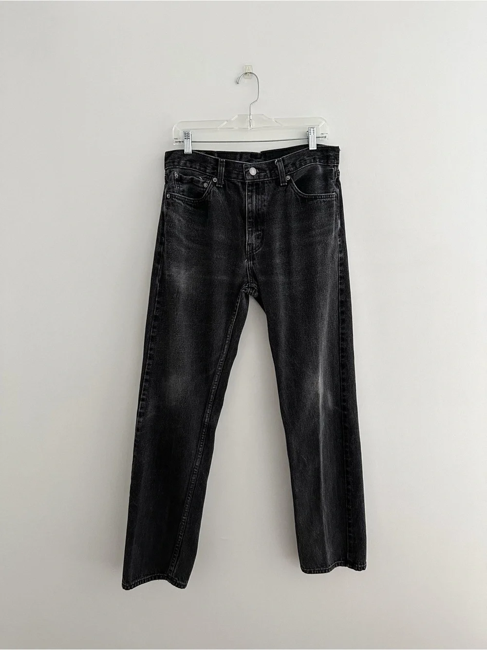 Levi's 505 Men's 33x34 Fade Black Jeans 100% Cotton Denim Straight Leg